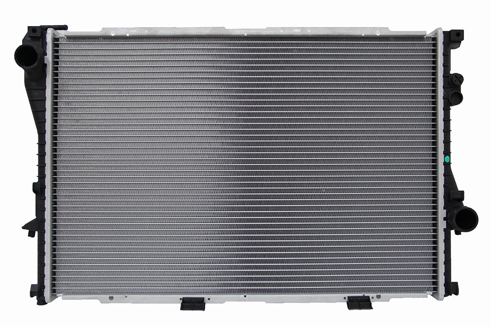 1995 BMW 740i 4.0L V8 Radiator