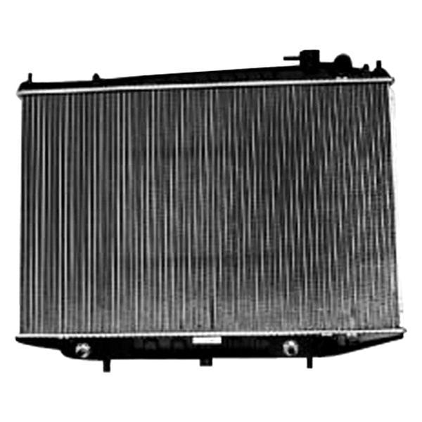 2001 Nissan Xterra  3.3L V6 Radiator - Automatic