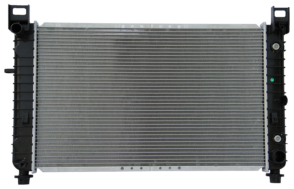 2004 Chevrolet Silverado 1500 4.8L V8 Radiator - Manual