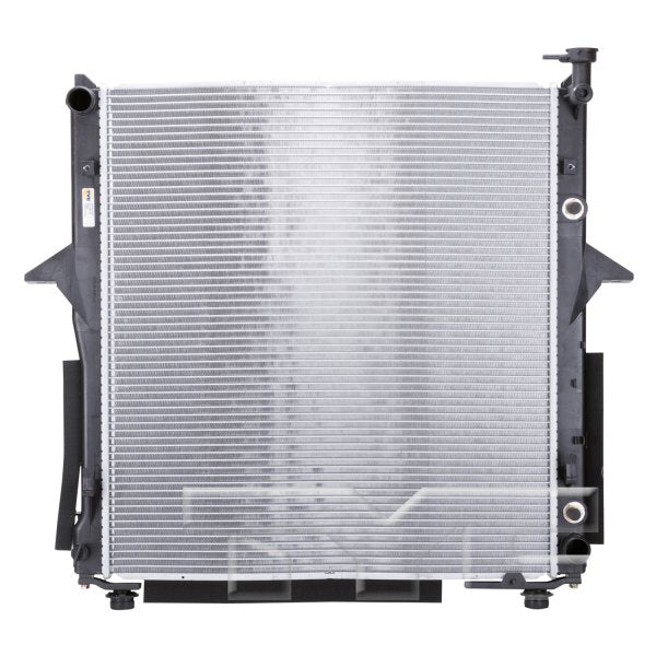 2009 Kia Sorento  3.3L V6 Radiator