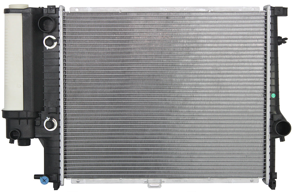 1989 BMW 525i 2.5L L6 Radiator
