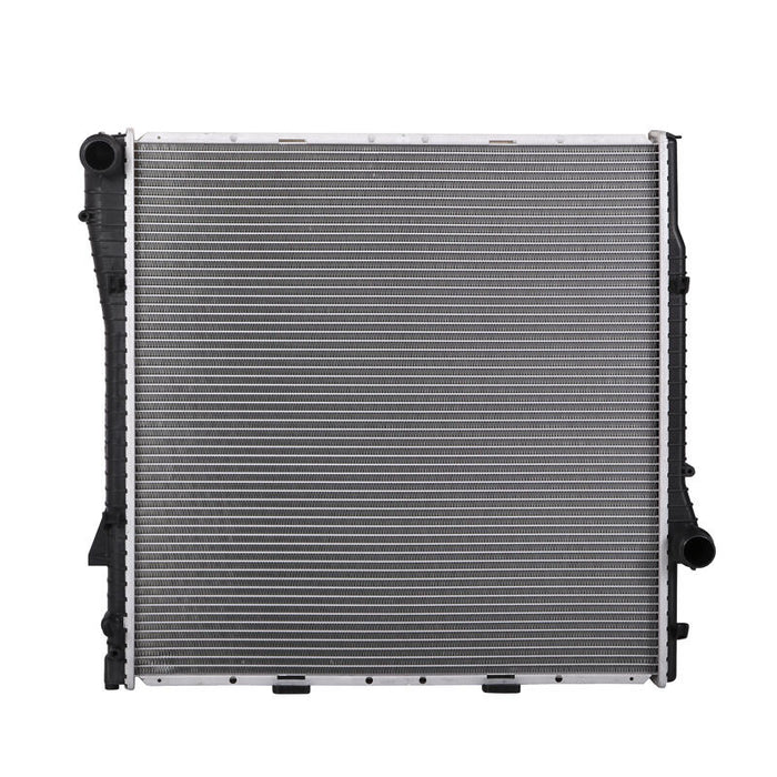 2000 BMW X5 4.4L V8 Radiator